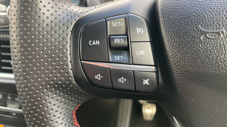 Ford Puma 1.0 EcoBoost Hybrid mHEV ST-Line X 5dr Petrol Hatchback